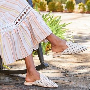 BIRDIES Phoebe Woven Ecru Mule 8